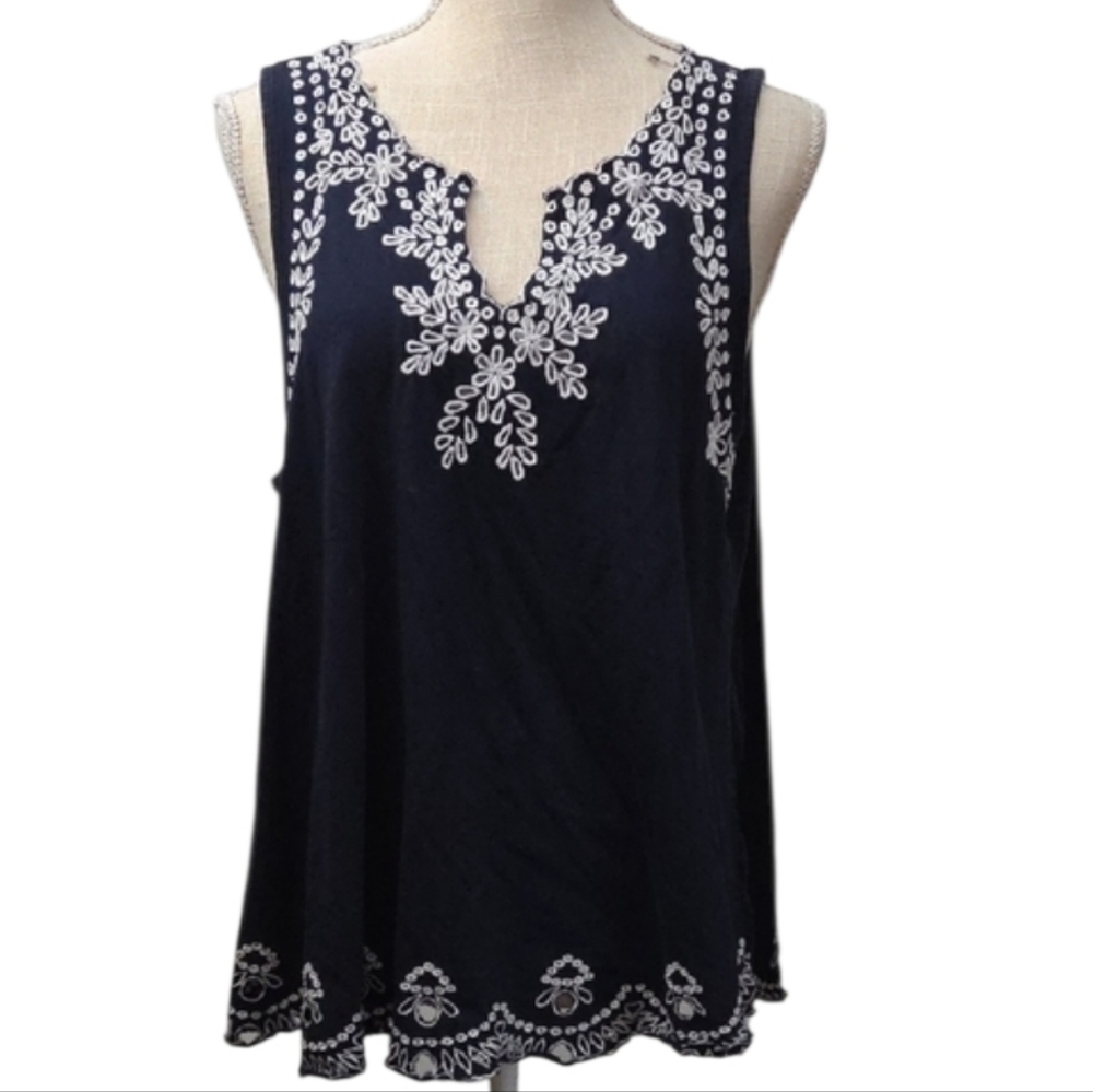 Crown & Ivy Navy Top with White Embroidery